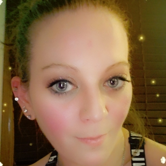 Meet your Posher, Kristi - Picture 10 of 12